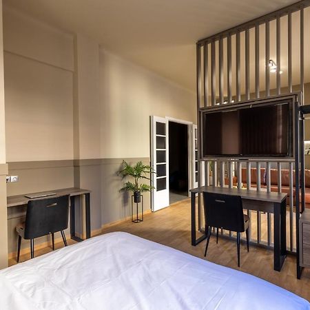 Noho Boutique , Premium Living Dikeou 8 Apartment Athens Ngoại thất bức ảnh