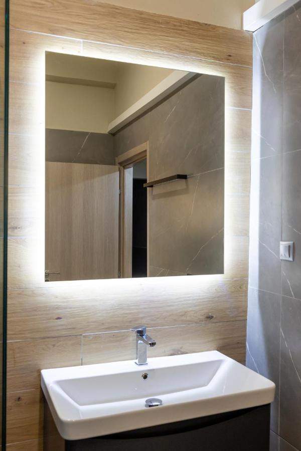 Noho Boutique , Premium Living Dikeou 8 Apartment Athens Ngoại thất bức ảnh