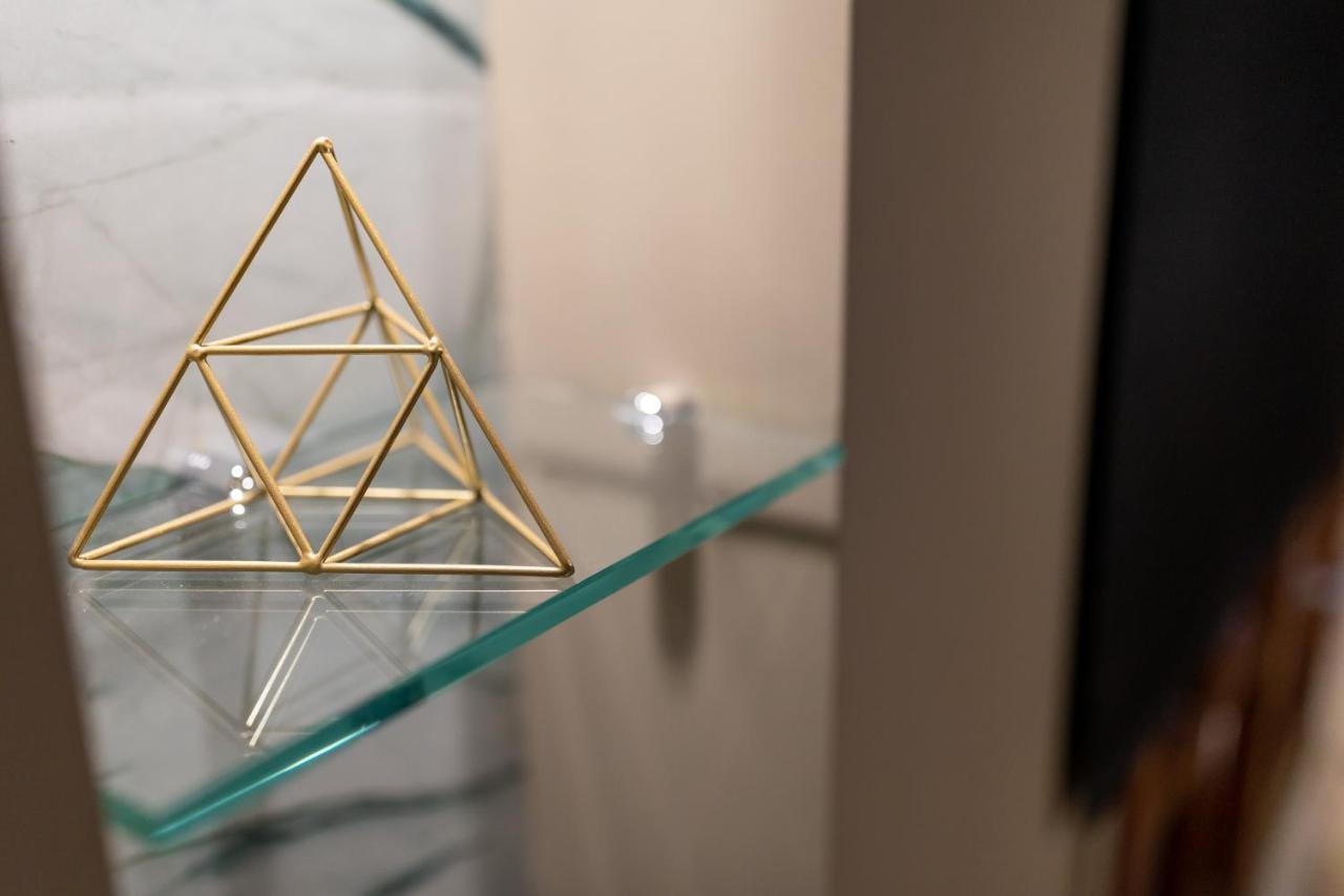 Noho Boutique , Premium Living Dikeou 8 Apartment Athens Ngoại thất bức ảnh