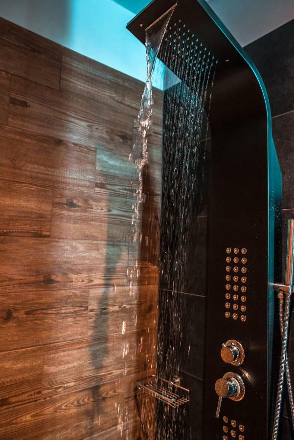 Noho Boutique , Premium Living Dikeou 8 Apartment Athens Ngoại thất bức ảnh