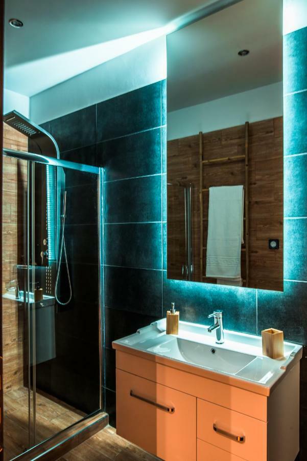 Noho Boutique , Premium Living Dikeou 8 Apartment Athens Ngoại thất bức ảnh